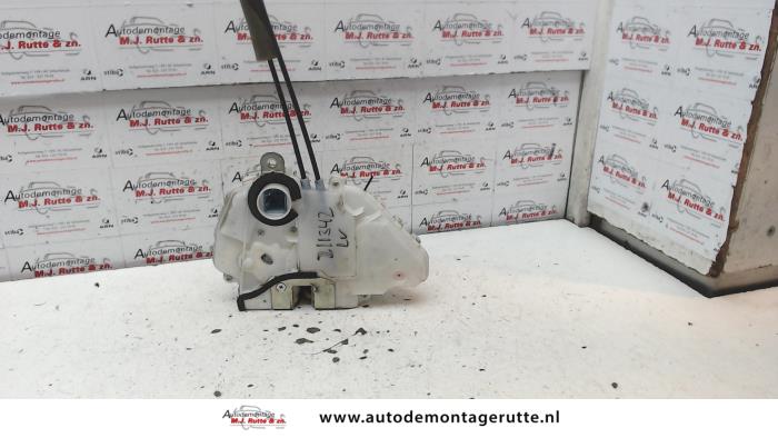 Gebruikte Deurslot Mechaniek 4Deurs links-voor Honda Civic IMA O83182