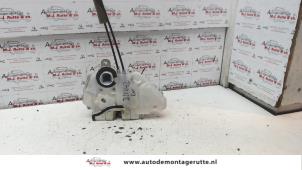 O83182 Gebruikte portierslot mechaniek 4deurs links-voor Honda Civic IMA