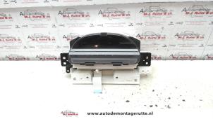 O106588 Gebruikte display interieur Honda Insight
