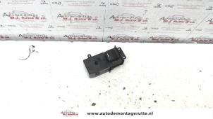 O108074 Gebruikte raam schakelaar elektrisch Honda Insight