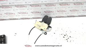 O91926 Gebruikte slotmechaniek achterklep Honda Insight
