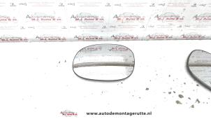 Gebruikte Spiegelglas links Citroen C2 (JM) 1.4 HDI Prijs op aanvraag aangeboden door Autodemontage M.J. Rutte B.V.