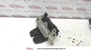 O91553 Gebruikte achterklep slotmechaniek Opel Astra