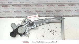 O79556 Gebruikte raammechaniek 4deurs rechts-voor Toyota Yaris Verso