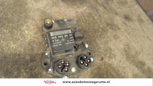 Gebruikte Module ontsteking Mercedes E (C124) 2.3 230 CE Prijs op aanvraag aangeboden door Autodemontage M.J. Rutte B.V.