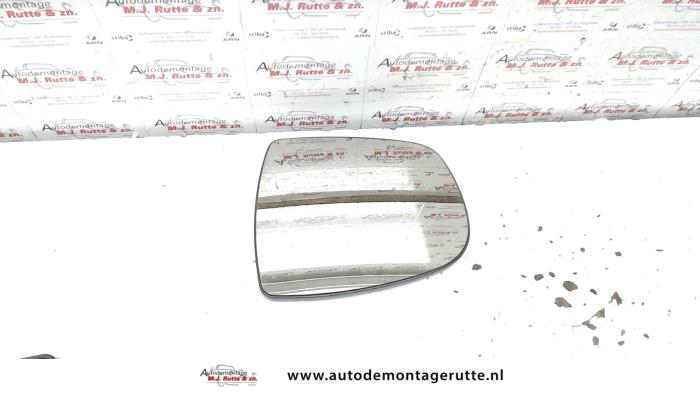 Gebruikte Spiegelglas rechts Opel Vivaro O88325