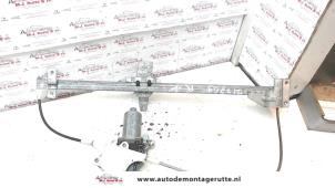 O78606 Gebruikte raammechaniek 2deurs rechts-voor Mercedes Vito