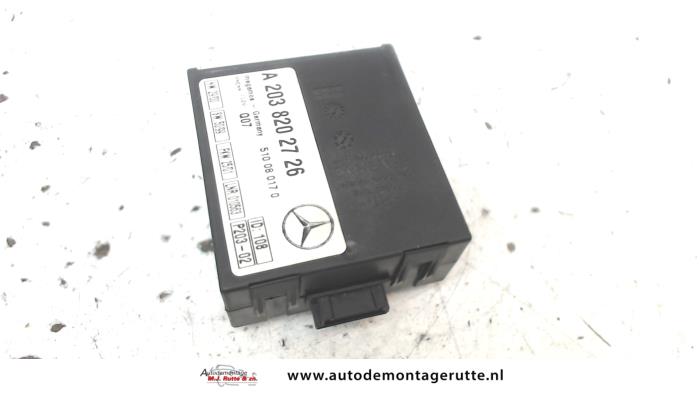 Gebruikte Alarm module Mercedes C-Klasse O104729