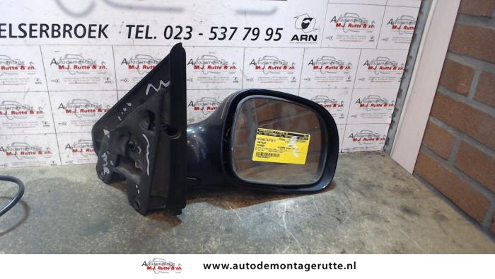 Gebruikte Buitenspiegel rechts Chrysler Voyager O87122