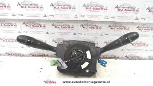 O102827 Gebruikte stuurkolomschakelaar Peugeot 307