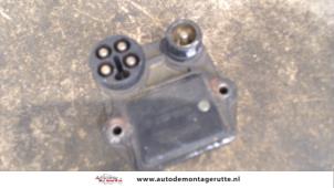 O127727 Gebruikte ontstekingsmodule Mercedes 200 - 500