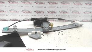 O79301 Gebruikte raammechaniek 4deurs rechts-voor Kia Rio