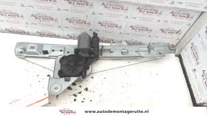 O89216 Gebruikte ruitmechaniek 4deurs rechts-achter Renault Megane