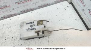 O83599 Gebruikte slotmechaniek portier 4deurs rechts-voor Volkswagen Golf