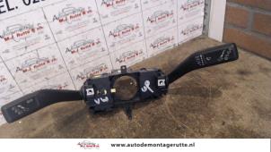 O102483 Gebruikte stuurkolomschakelaar Volkswagen UP