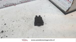 O98675 Gebruikte schakelaar koplamp ihv Toyota Corolla Verso
