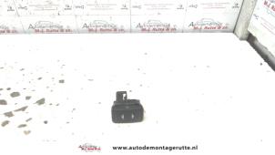 O107101 Gebruikte raam schakelaar elektrisch Ford Mondeo