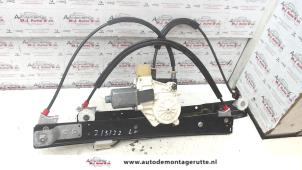O77956 Gebruikte raammechaniek 4deurs links-voor Ford Mondeo