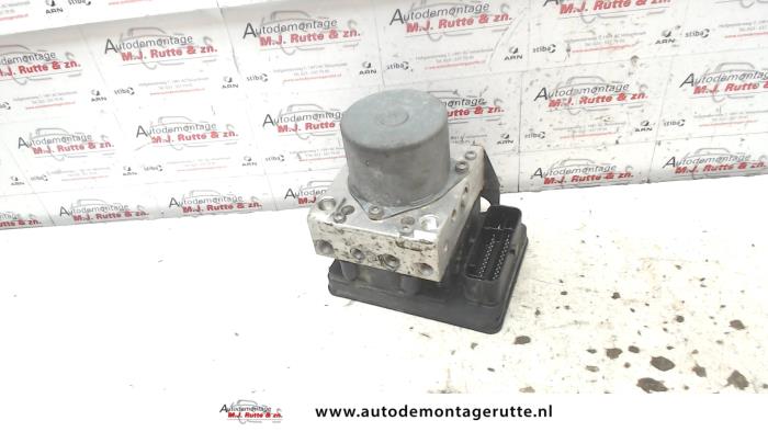 Gebruikte ABS Pomp Skoda Rapid O114810