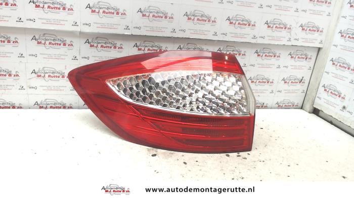 Gebruikte Achterlicht links Ford Mondeo O92666