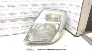 O72631 Gebruikte koplamp links Citroen C2