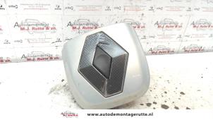 O90562 Gebruikte schakelaar achterklep Renault Clio