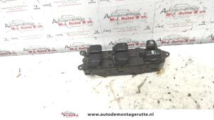 O109181 Gebruikte combischakelaar ramen Lexus IS 200