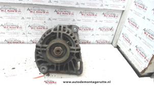 O124176 Gebruikte dynamo Fiat Stilo