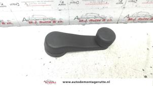O106983 Gebruikte raamslinger Skoda Octavia