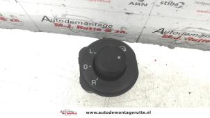 O105956 Gebruikte schakelaar spiegel Skoda Octavia