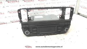 O110029 Gebruikte radio Seat Mii