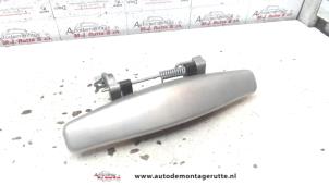 O89598 Gebruikte deurgreep 4deurs rechts-achter Dacia Sandero