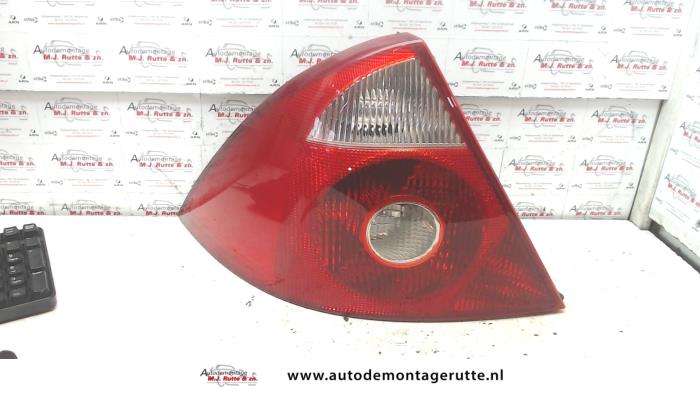 Gebruikte Achterlicht links Ford Mondeo O92661