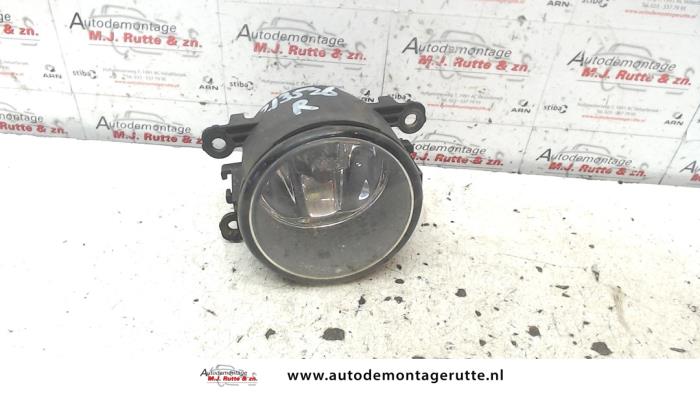 Gebruikte Mistlamp rechts-voor Opel Tigra O75052