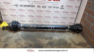 O111561 Gebruikte homokineetas rechts-voor Volkswagen Golf