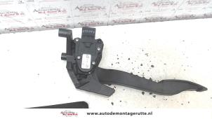 O110301 Gebruikte gaspedaal Opel Tigra