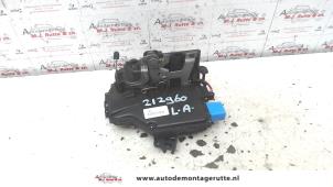 O83343 Gebruikte portierslot mechaniek 4deurs links-achter Volkswagen Jetta
