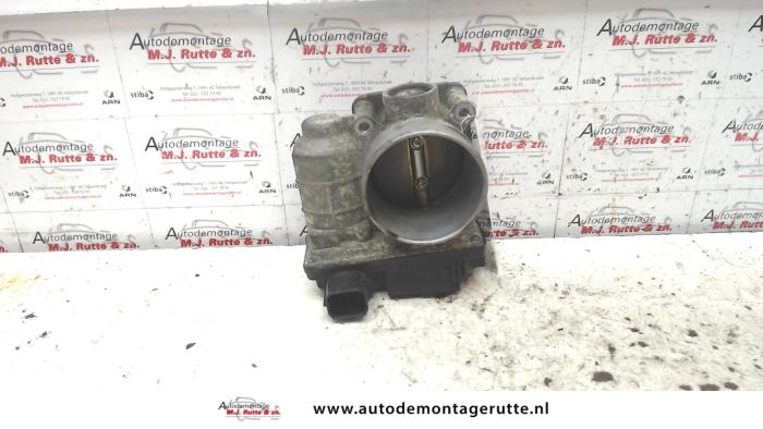Gebruikte Gasklephuis Nissan Primera O122898