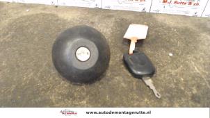 O98386 Gebruikte tankdop Renault Clio