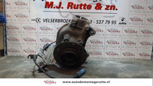 O111962 Gebruikte asschenkel links-voor BMW 5-Serie
