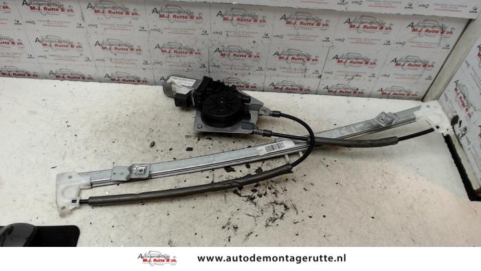 Gebruikte Ruitmechaniek 2Deurs rechts-voor Peugeot Expert O78831