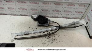 O78831 Gebruikte raammechaniek 2deurs rechts-voor Peugeot Expert