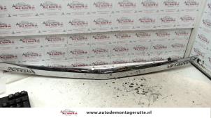 O92070 Gebruikte handgreep achterklep Opel Astra