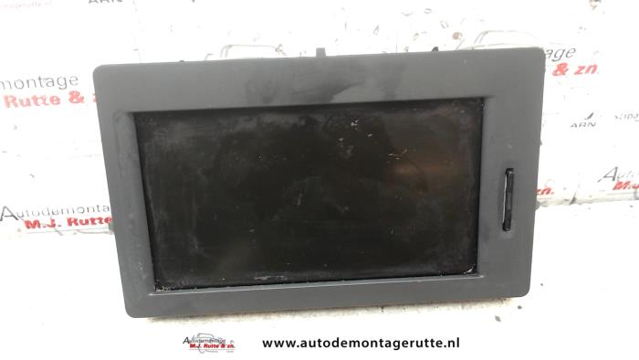 Gebruikte Navigatie Display Renault Clio O110120