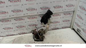 O84058 Gebruikte portierslot mechaniek 4deurs rechts-achter Daihatsu Terios