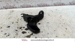 O79940 Gebruikte portiergreep 2deurs links Renault Twingo