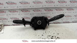 O102534 Gebruikte schakelaar stuurkolom (licht) Fiat Punto