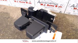 O91872 Gebruikte slotmechaniek achterklep Renault Megane