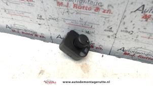 O105687 Gebruikte spiegel schakelaar Audi A3