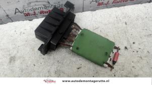 O131097 Gebruikte kachel weerstand Citroen Nemo